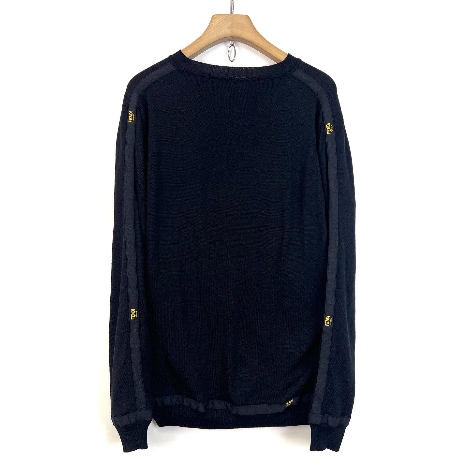 Fendi Fendi Black Logo Embroidered Crewneck Sweater Size US L / EU 52-54 / 3 - 2 Thumbnail
