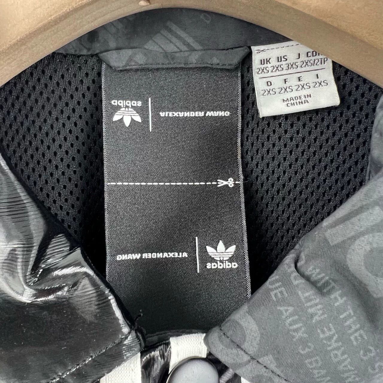 Alexander Wang Adidas x Alexander Wang Long Windbreaker Size XXS / US 00 / IT 34 - 3 Thumbnail