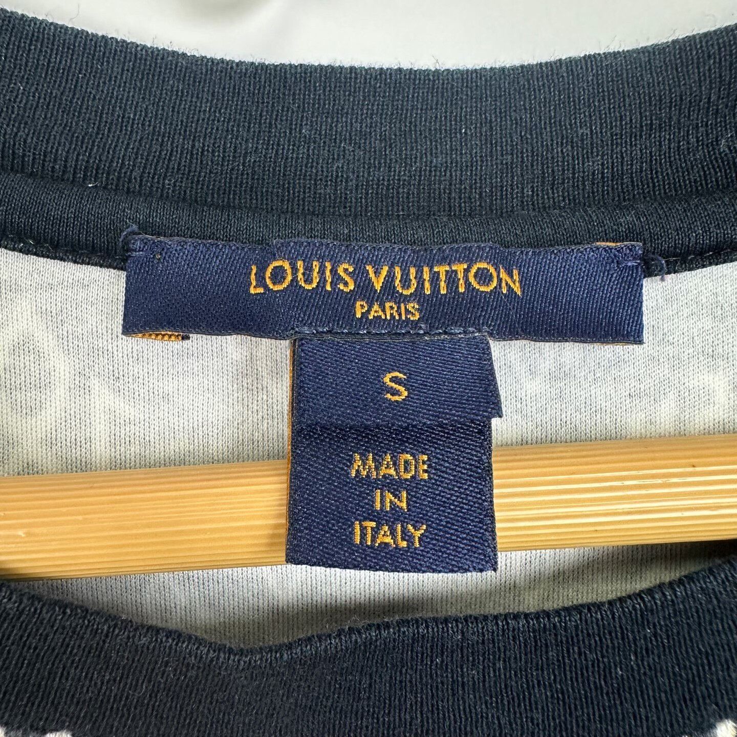 Louis Vuitton Louis Vuitton 1854 Logo Print Short Sleeve Size US S / EU 44-46 / 1 - 4 Thumbnail