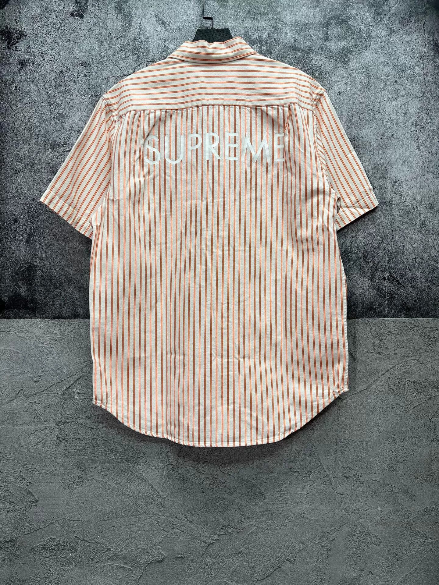 Supreme Supreme 17SS Stripe Denim Shirt Size US M / EU 48-50 / 2 - 3 Thumbnail