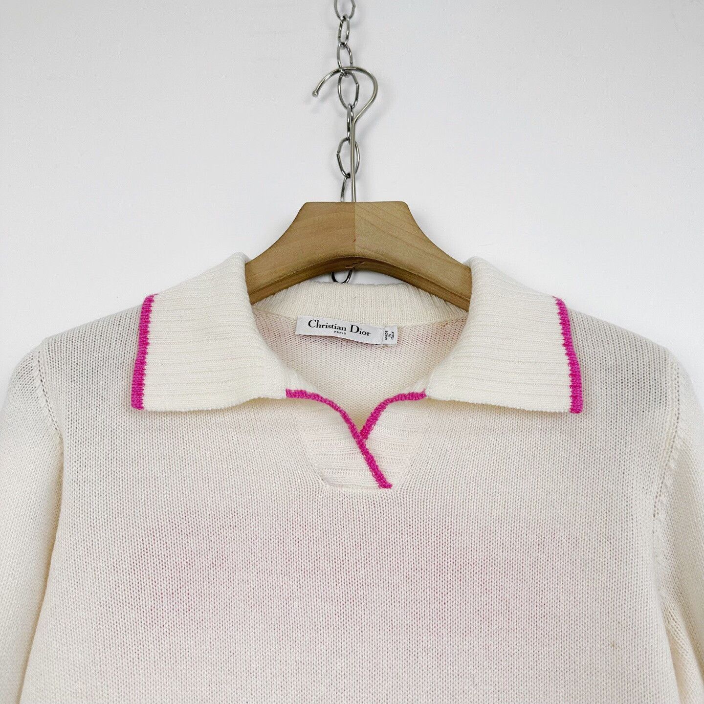Dior Dior Vibe White Collar Back Logo Cashmere Top Size S / US 4 / IT 40 - 2 Thumbnail
