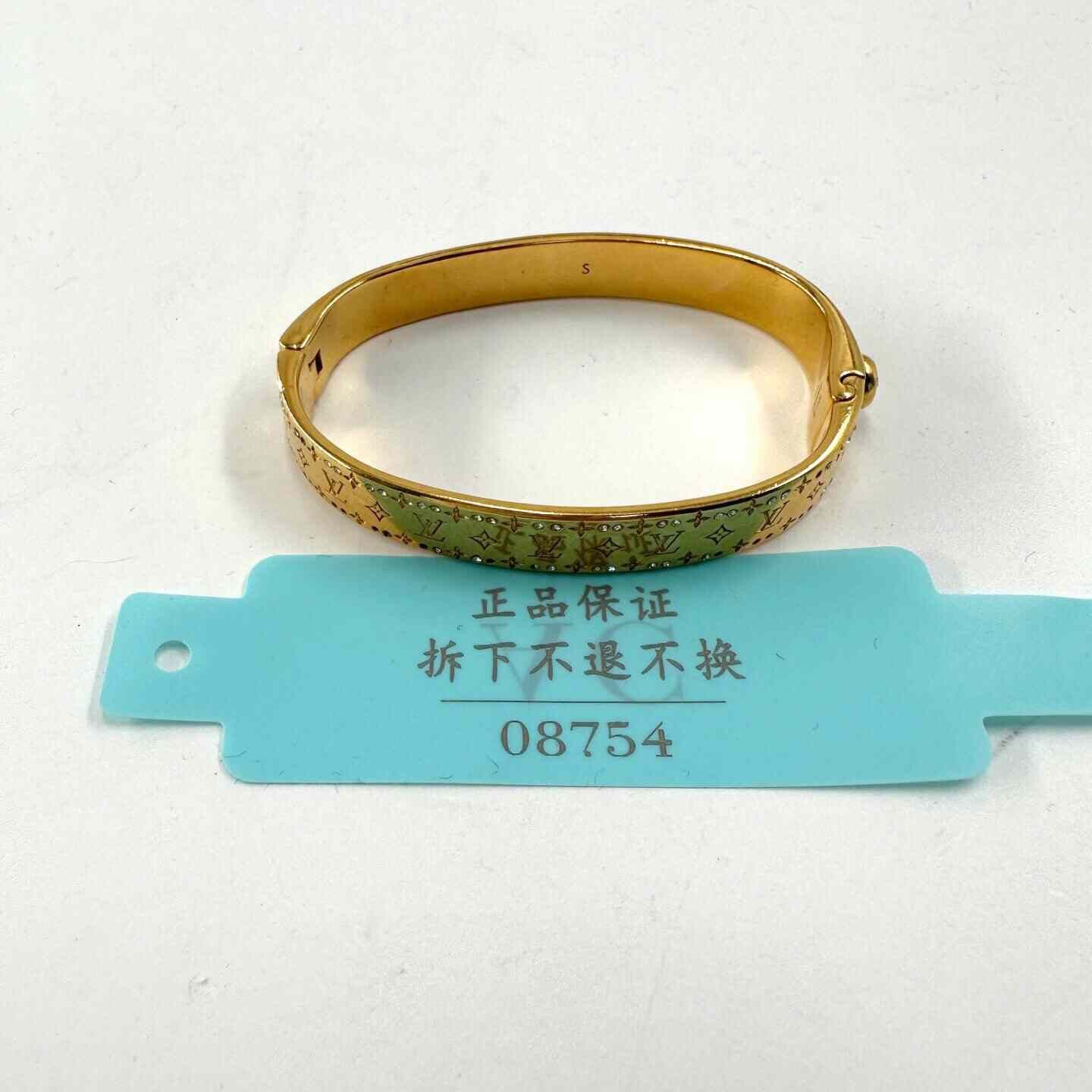 Louis Vuitton Louis Vuitton Engraved Diamond Bracelet Size ONE SIZE - 8 Thumbnail