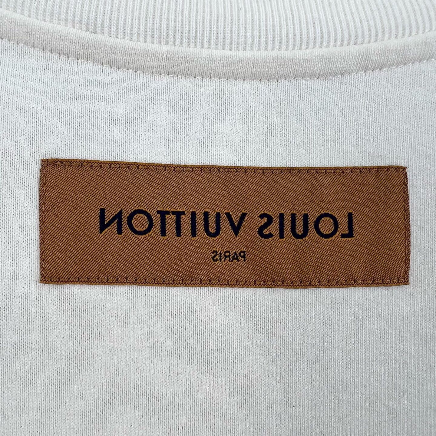 Louis Vuitton Louis Vuitton White Rainbow Letter T-Shirt Size US M / EU 48-50 / 2 - 6 Thumbnail