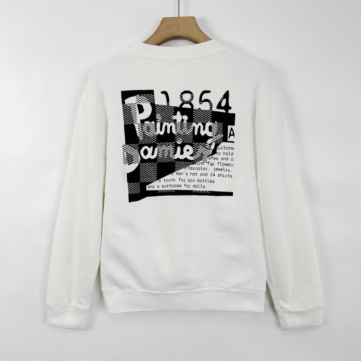 Louis Vuitton Louis Vuitton Embroidered Logo Graffiti Sweatshirt Size US M / EU 48-50 / 2 - 2 Thumbnail