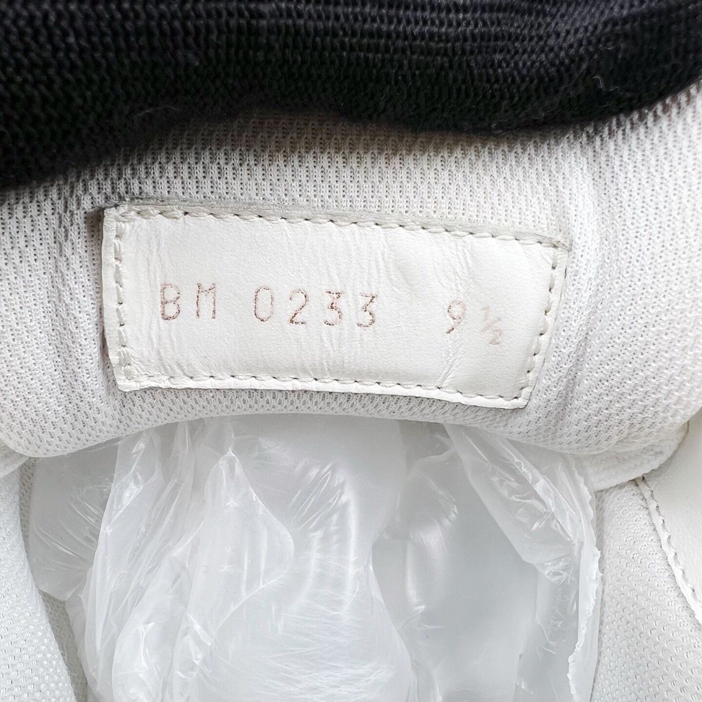 Louis Vuitton Louis Vuitton Trainer Leather Low-Top Sneakers Size US 10.5 / EU 43-44 - 4 Thumbnail