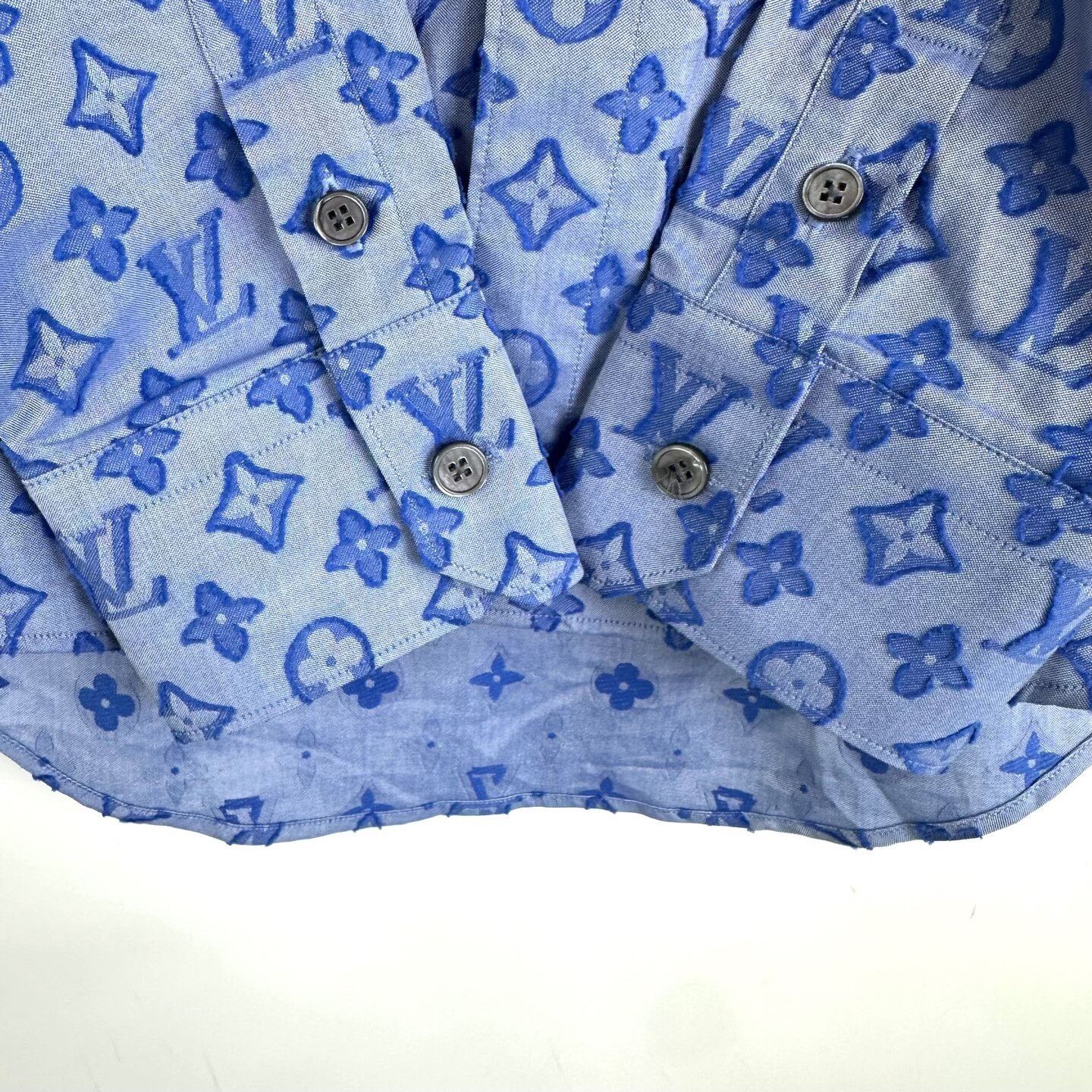Louis Vuitton Louis Vuitton Blue Flocked Monogram Long-Sleeve Shirt Size US S / EU 44-46 / 1 - 7 Thumbnail