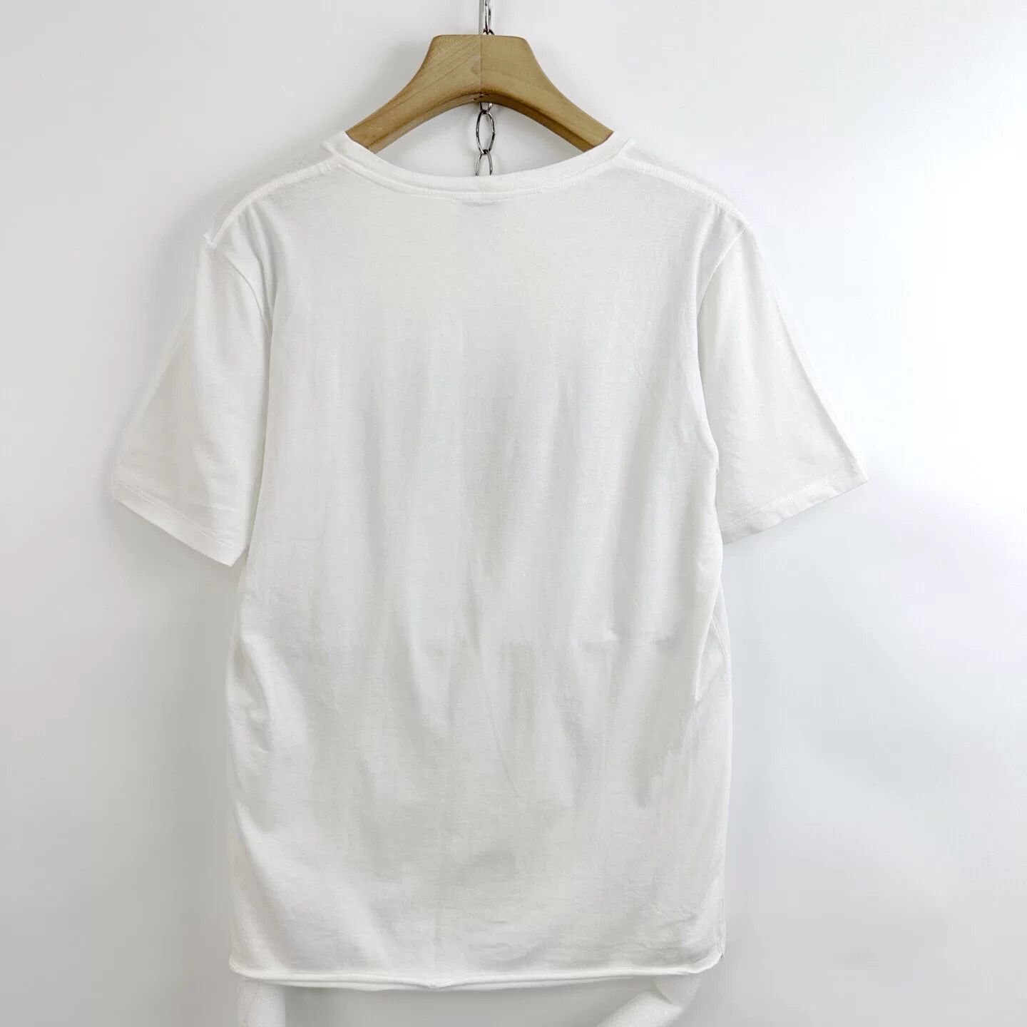 Saint Laurent Paris Saint Laurent SLP Heart Letter Short Sleeve Size XS / US 0-2 / IT 36-38 - 2 Thumbnail