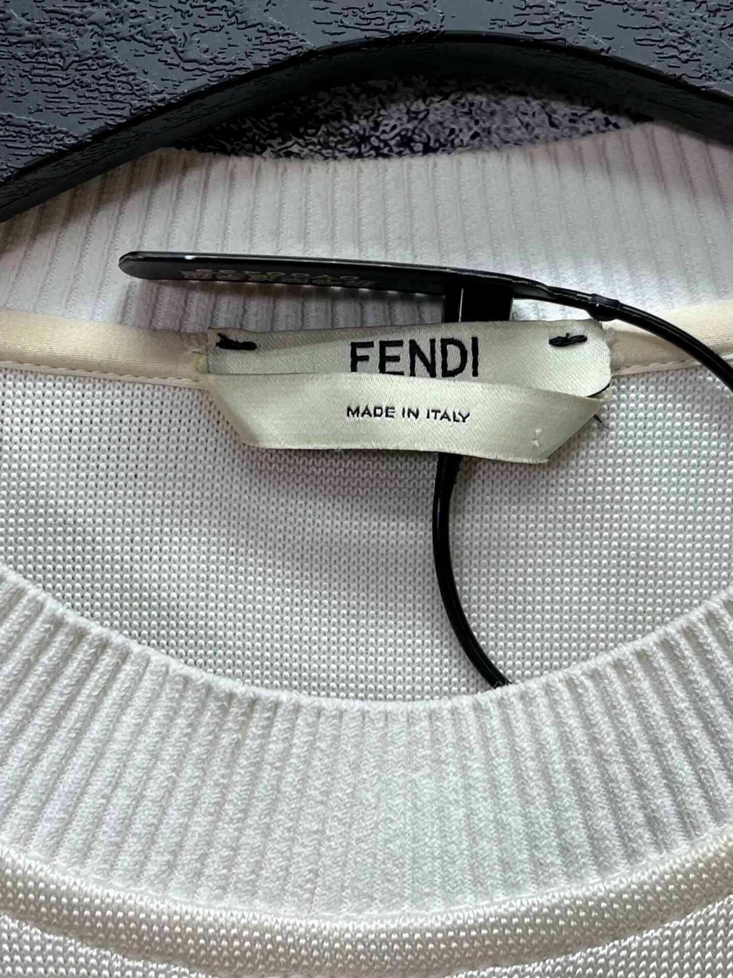 Fendi FENDI Karl Lagerfeld Logo Embroidered Sweatshirt Size XS / US 0-2 / IT 36-38 - 3 Thumbnail