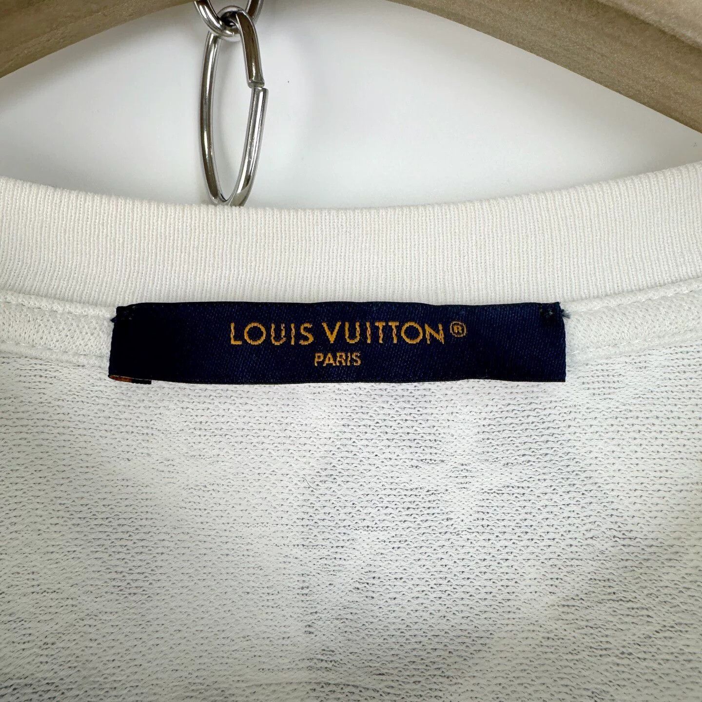 Louis Vuitton Louis Vuitton New White Floral Monogram T-shirt Size S / US 4 / IT 40 - 4 Thumbnail
