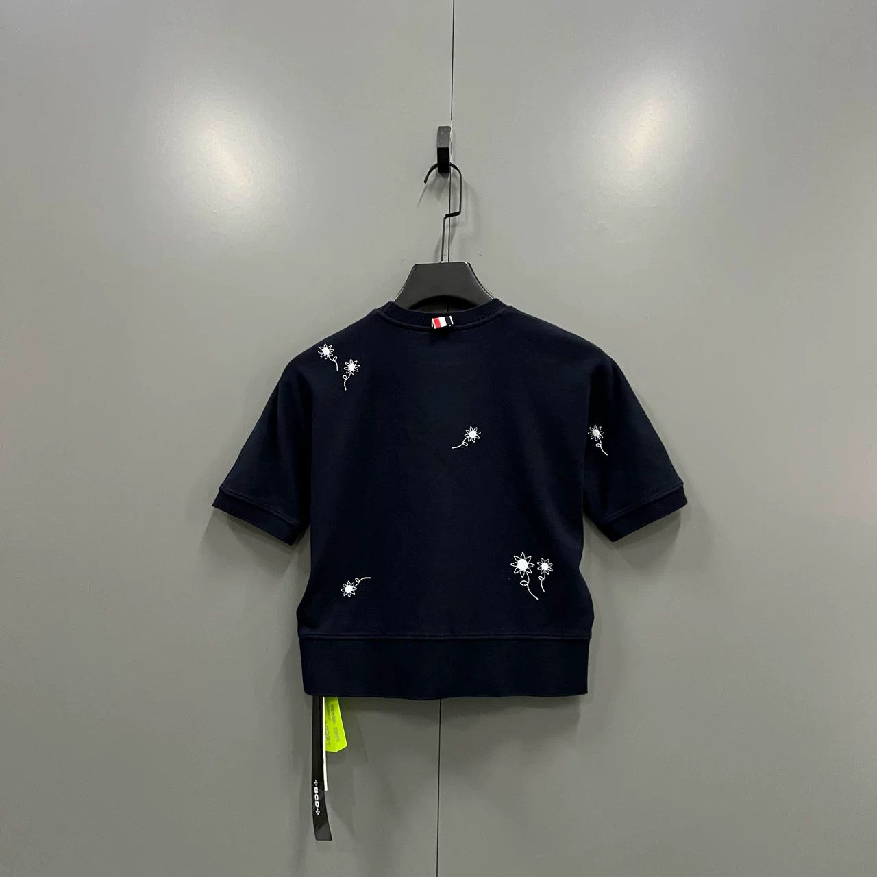Thom Browne Thom Browne Navy Floral Print Short Sleeve Size US XXS / EU 40 - 3 Thumbnail
