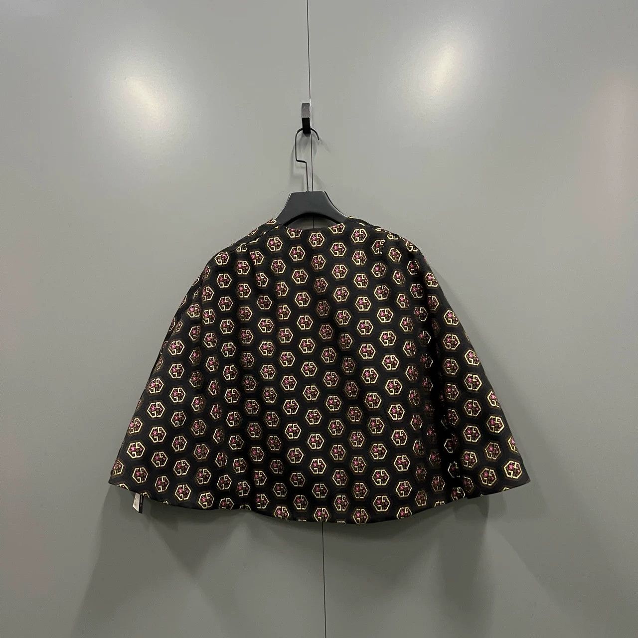 Gucci Gucci Printed Cape Size M / US 6-8 / IT 42-44 - 3 Thumbnail