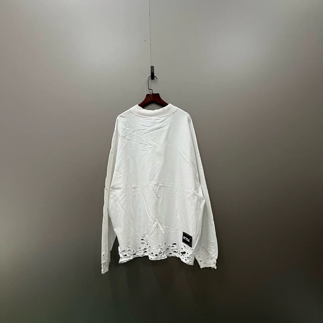 WE11DONE WE11DONE Logo Distressed Long-Sleeve Top Size M / US 6-8 / IT 42-44 - 2 Thumbnail