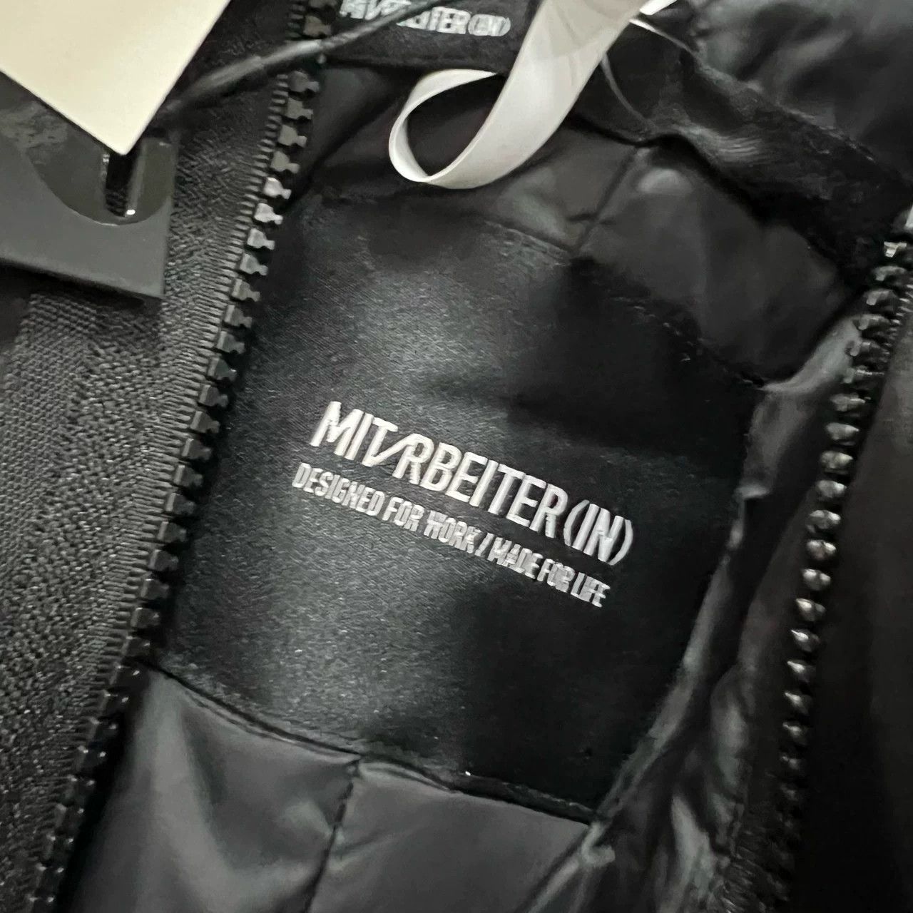 STAFF WORKFORCE MITARBEITER Black Reflective Lock Hooded Down Jacket Size US M / EU 48-50 / 2 - 3 Thumbnail