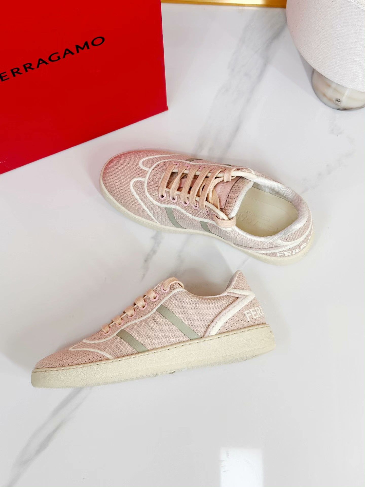 Salvatore Ferragamo Ferragamo Pink Casual Sneakers Size US 4 / IT 34 - 7 Thumbnail