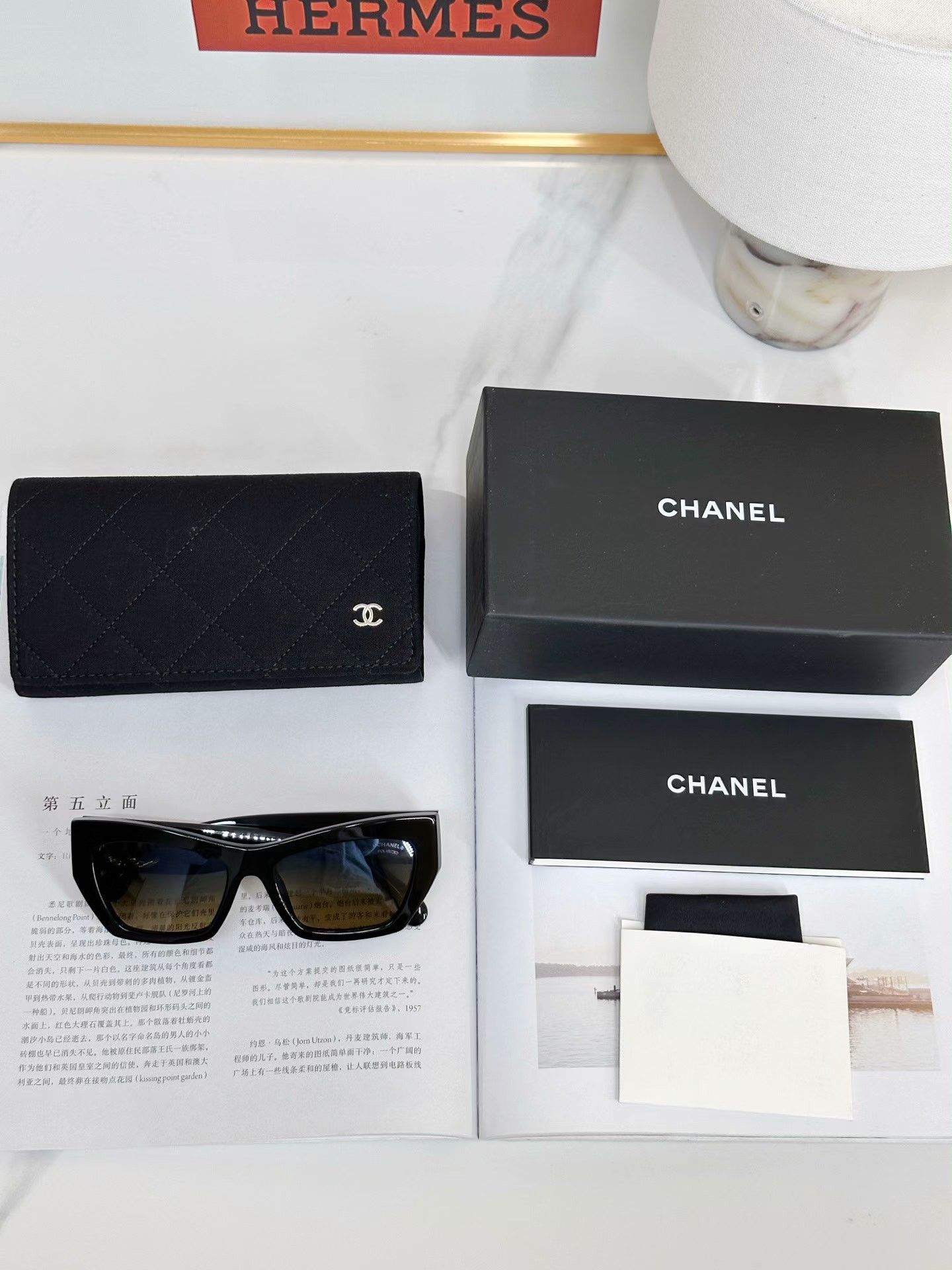 Chanel CHANEL Black Cat-Eye Sunglasses Size ONE SIZE - 9 Thumbnail