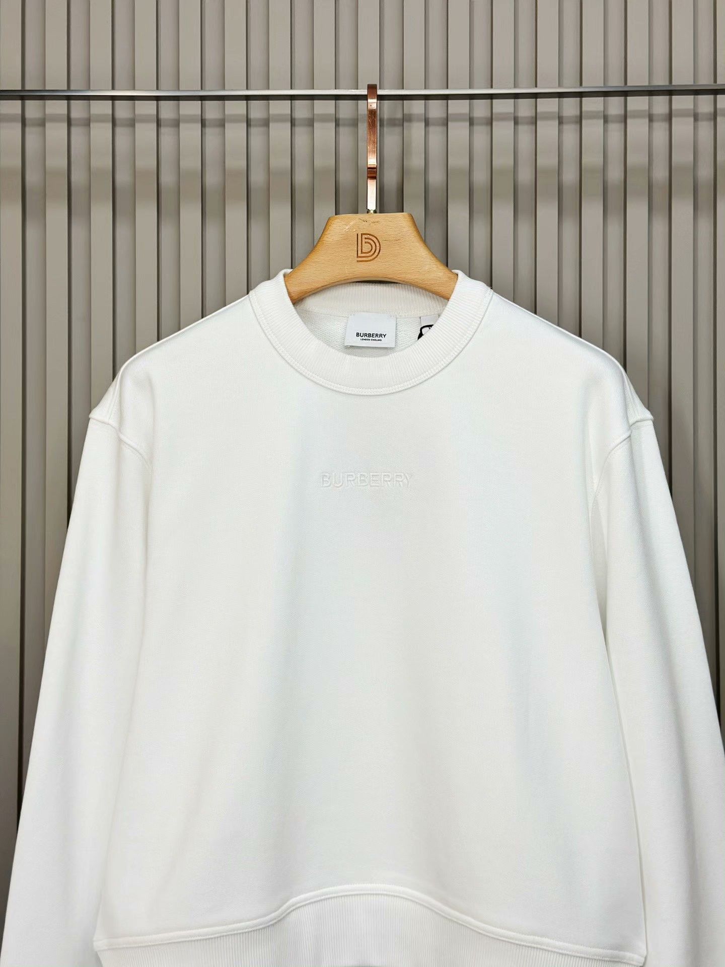 Burberry Burberry White Casual Pullover Sweatshirt Size US M / EU 48-50 / 2 - 3 Thumbnail