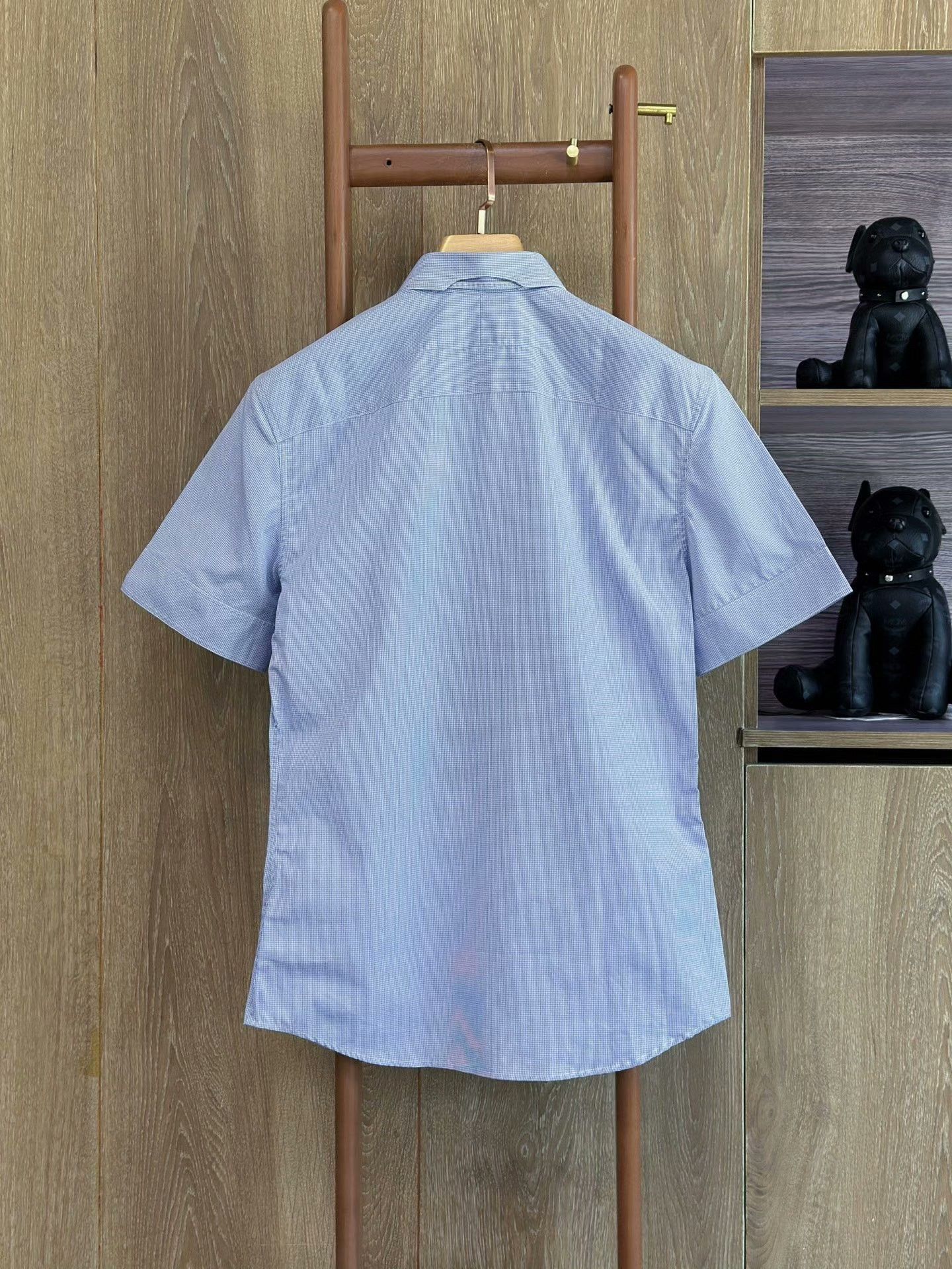 Givenchy GIVENCHY Blue Casual Short-Sleeve Shirt Size US XXS / EU 40 - 2 Thumbnail