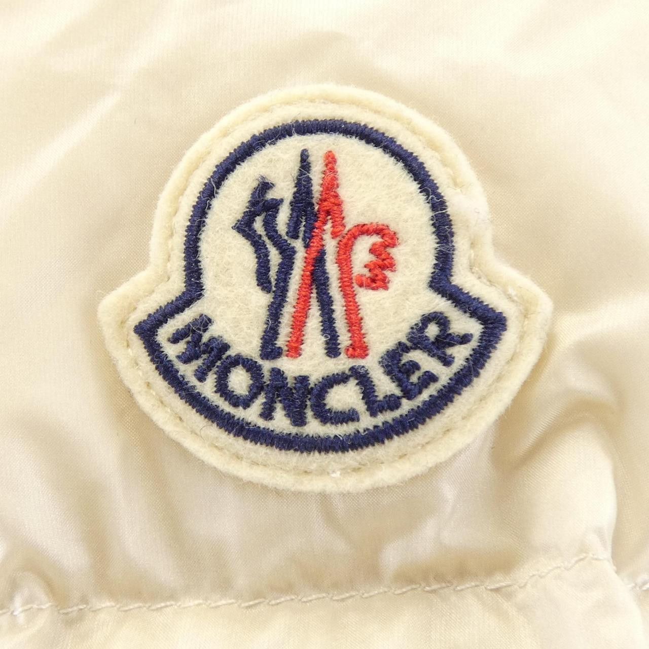 Moncler Moncler Moncler SUYENNE down jacket Others Outerwear SUYENNE DUTY FREE for USA Size ONE SIZE - 8 Thumbnail