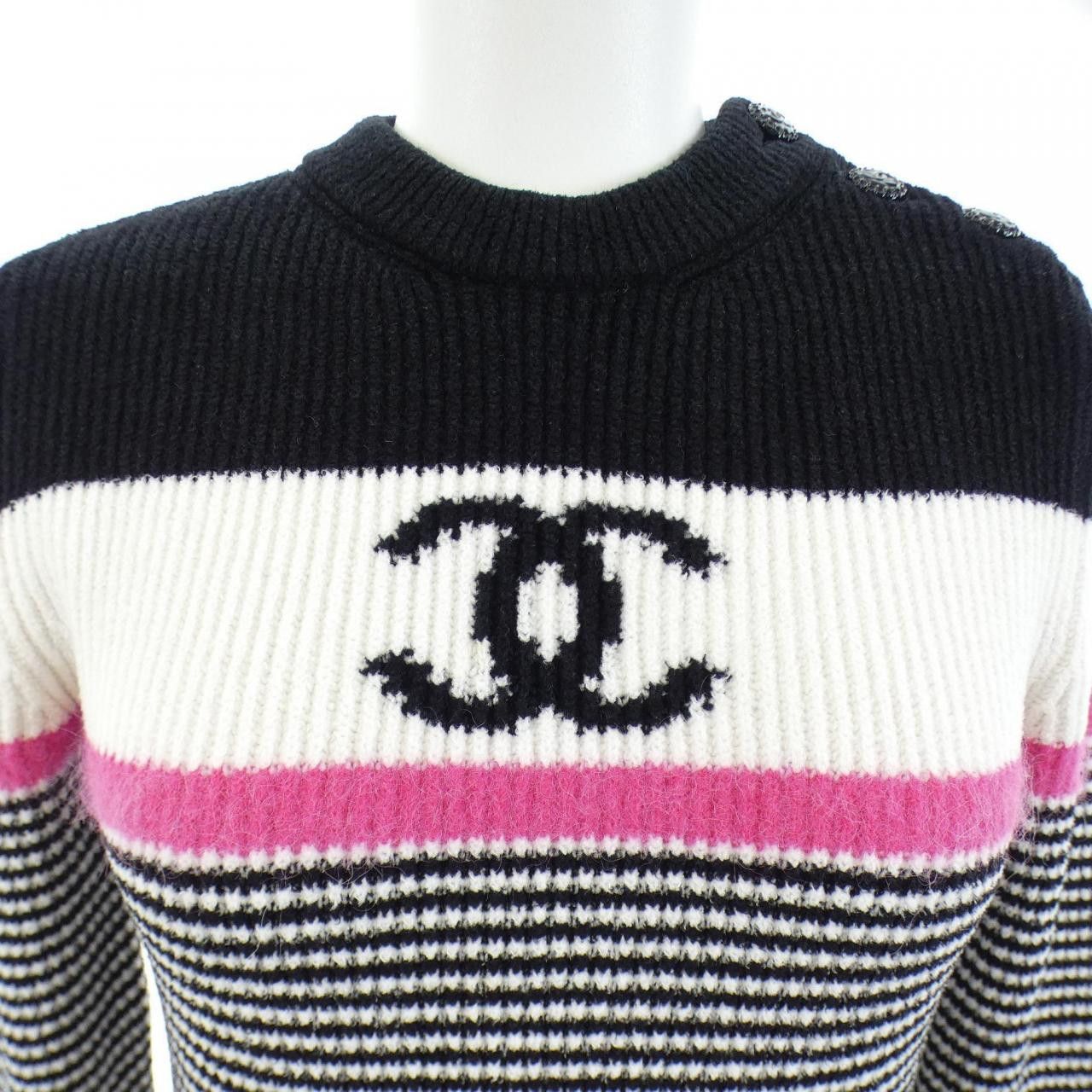 Chanel Chanel Chanel Knit Top Textile Tops P73495K10521 DUTY FREE for USA Size ONE SIZE - 6 Thumbnail