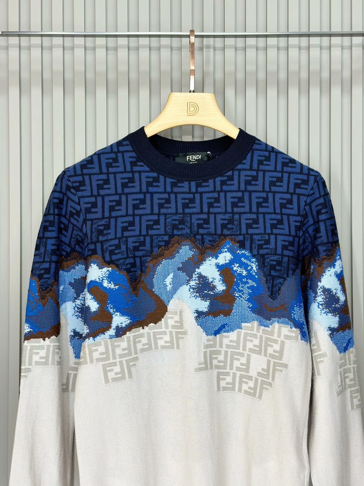 Fendi FENDI Colorblock Crewneck Casual Sweater Size US S / EU 44-46 / 1 - 3 Thumbnail
