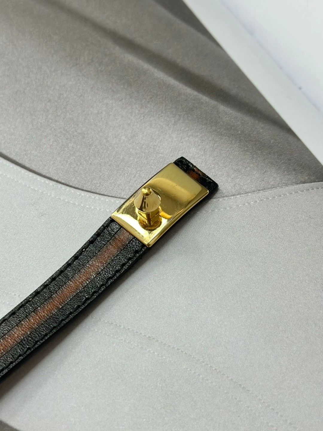 Fendi FENDI Black-Brown Stripe Leather Bracelet Size ONE SIZE - 5 Thumbnail