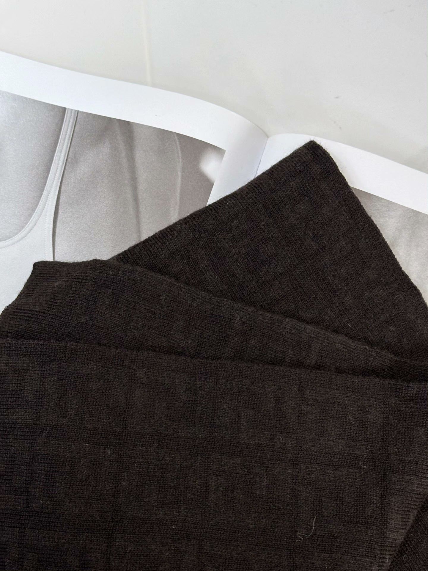 Fendi FENDI Brown Wool Casual Scarf Size ONE SIZE - 4 Thumbnail