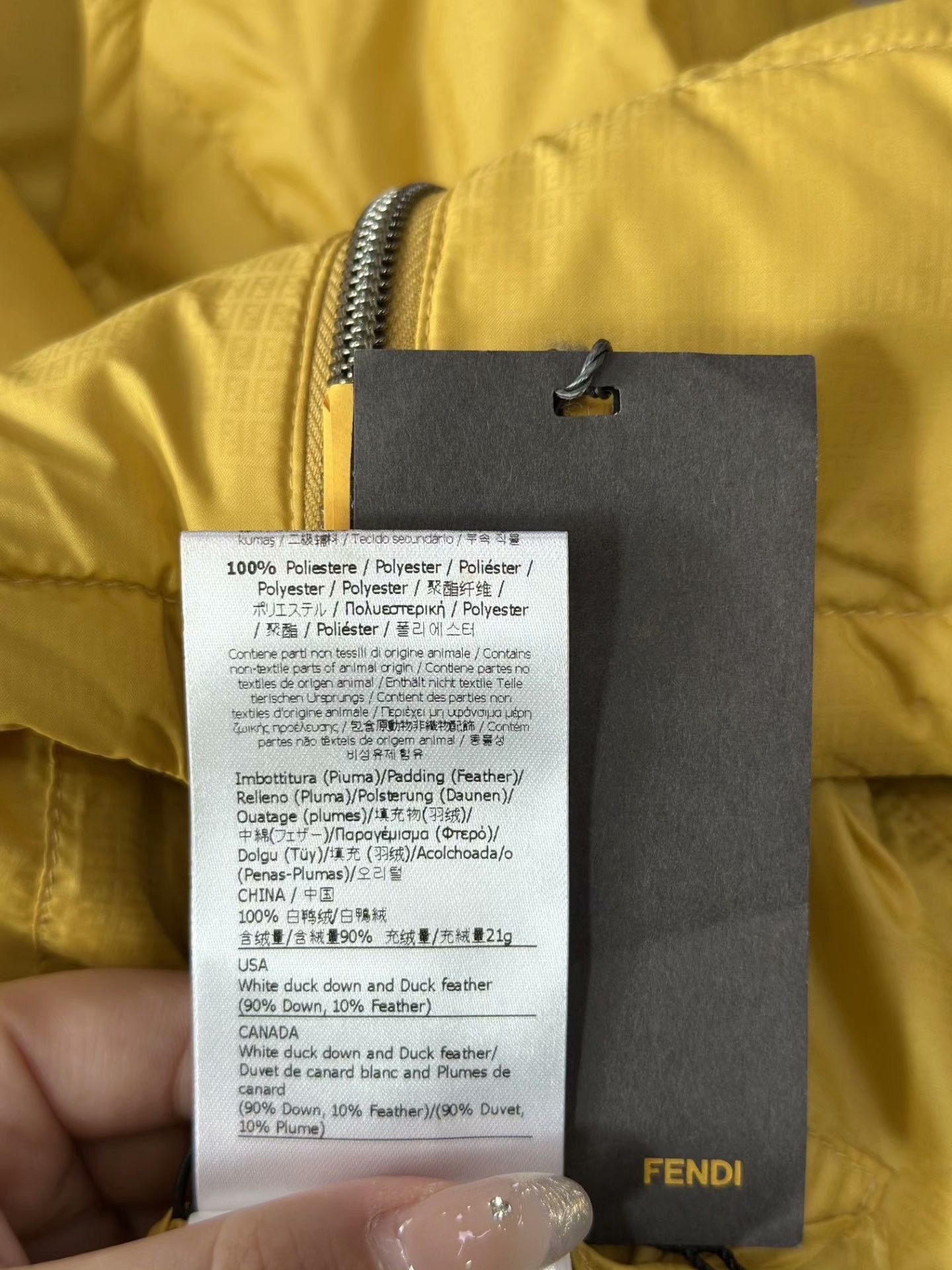 Fendi Fendi Yellow Casual Down Vest Size US S / EU 44-46 / 1 - 6 Thumbnail