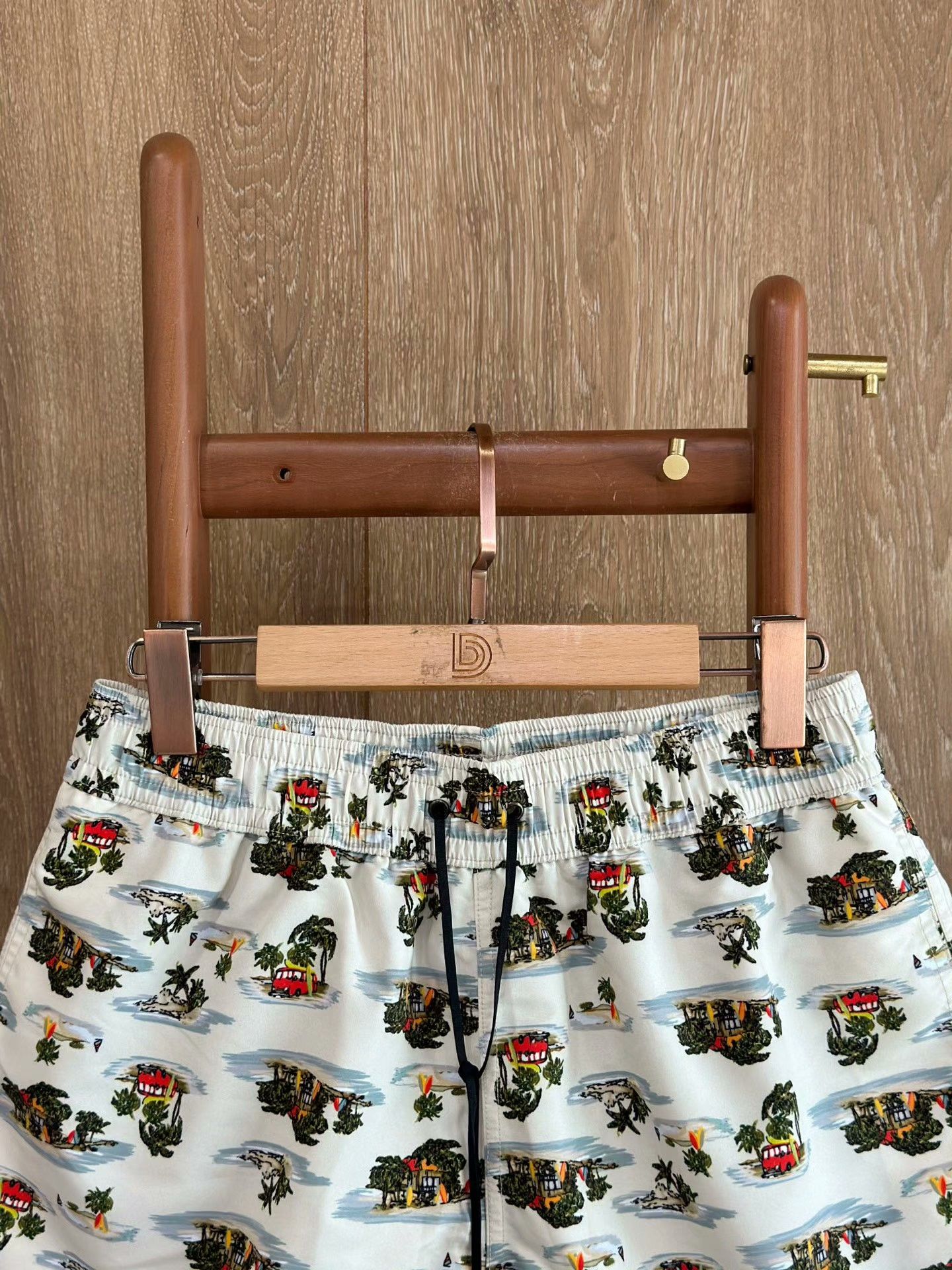 Bottega Veneta Bottega Veneta Elastic Waist Beach Shorts Size US 30 / EU 46 - 3 Thumbnail