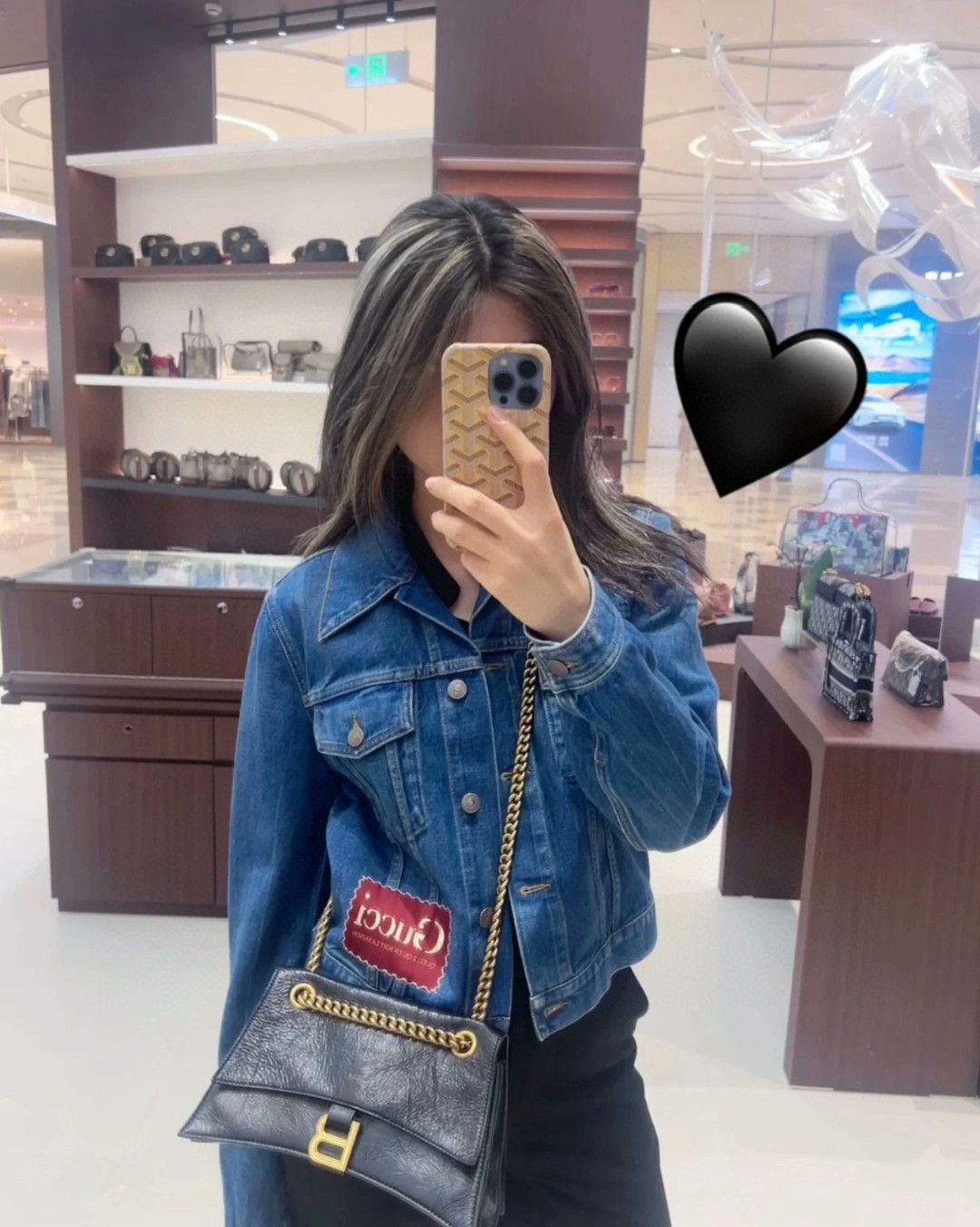 Gucci Gucci Women's Denim Jacket Size 42 Size M / US 6-8 / IT 42-44 - 3 Thumbnail