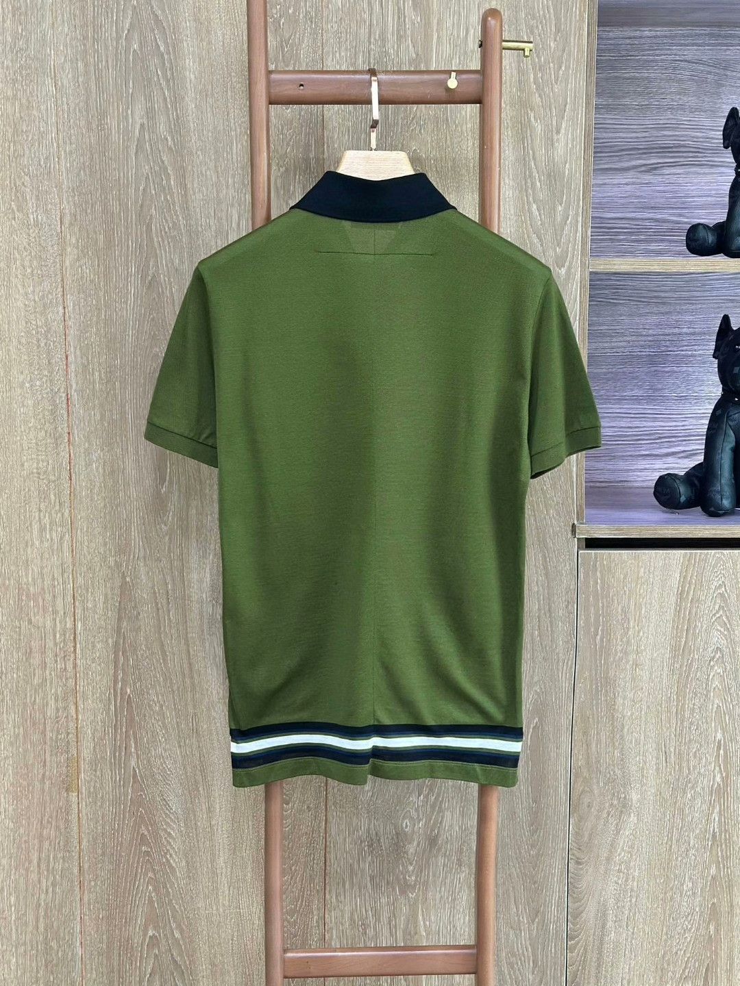 Givenchy Givenchy Green Casual Short-Sleeve Polo Size US S / EU 44-46 / 1 - 2 Thumbnail