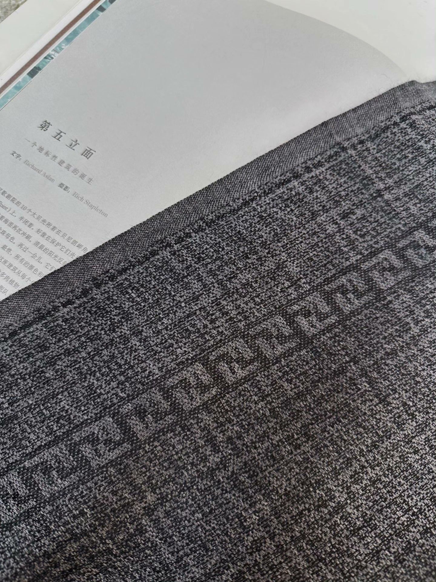 Fendi FENDI Black Gray Wool Scarf Size ONE SIZE - 5 Thumbnail