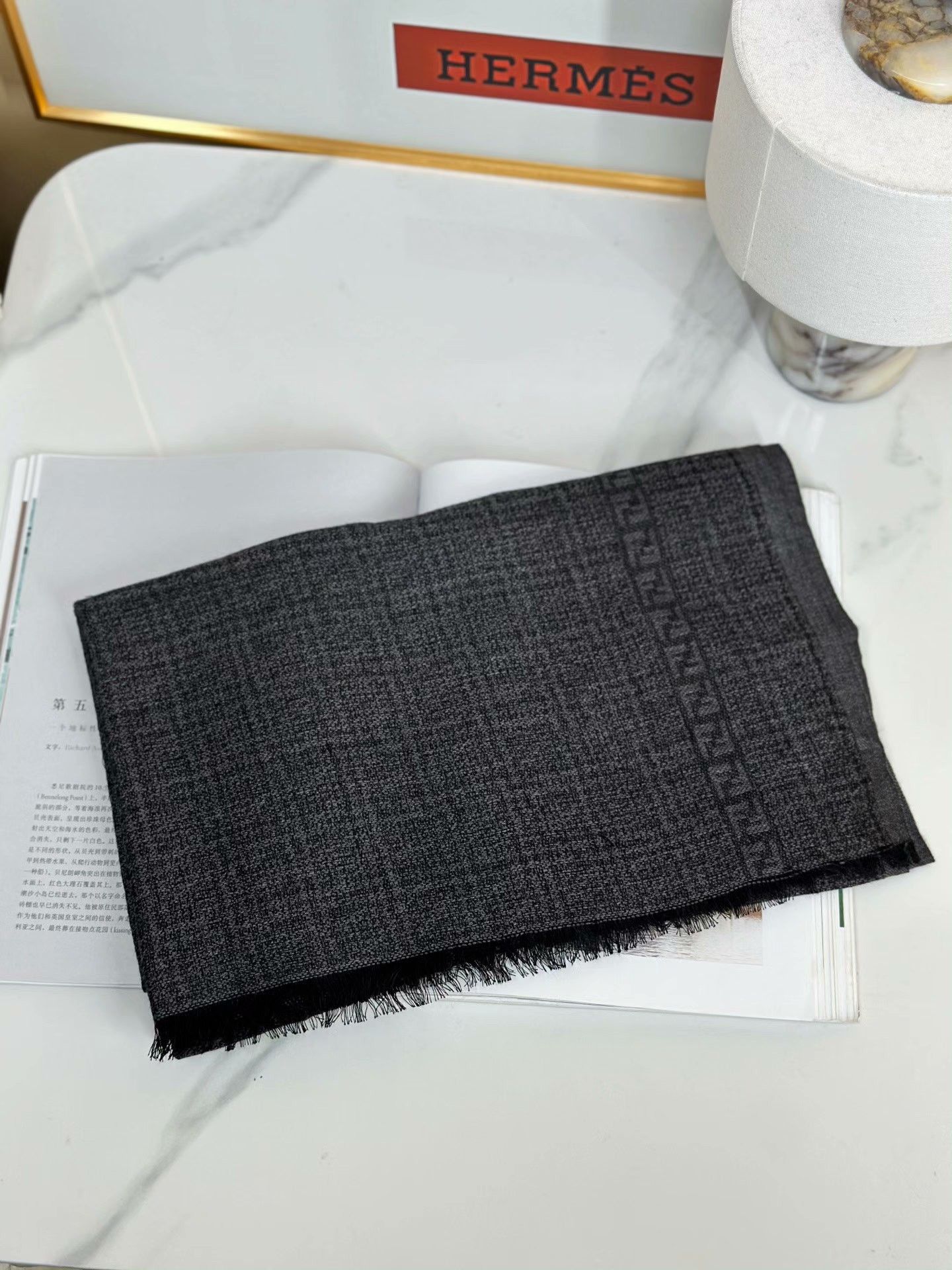 Fendi FENDI Black Gray Wool Scarf Size ONE SIZE - 2 Thumbnail
