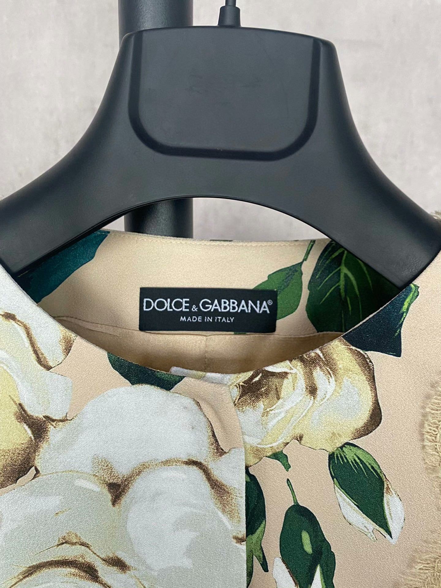 Dolce & Gabbana Dolce & Gabbana Classic Lily Women's Coat Size M / US 6-8 / IT 42-44 - 3 Thumbnail