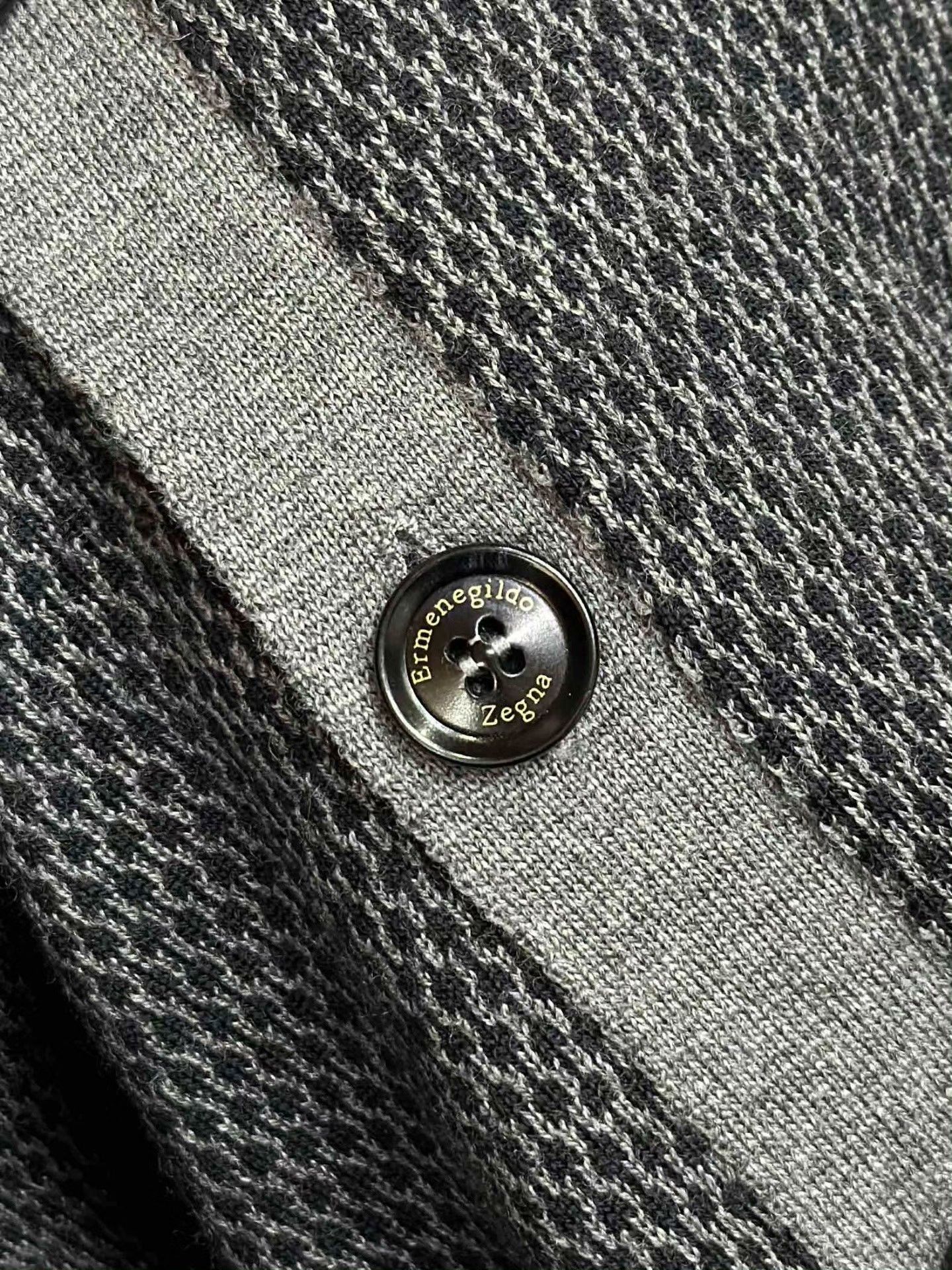 Ermenegildo Zegna Ermenegildo Zegna Blue-Gray V-Neck Wool Sweater Size US S / EU 44-46 / 1 - 5 Thumbnail