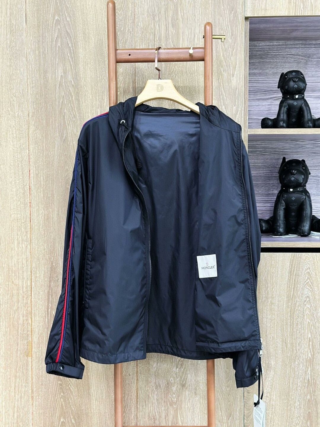 Moncler Moncler Casual Hooded Jacket Size US M / EU 48-50 / 2 - 3 Thumbnail