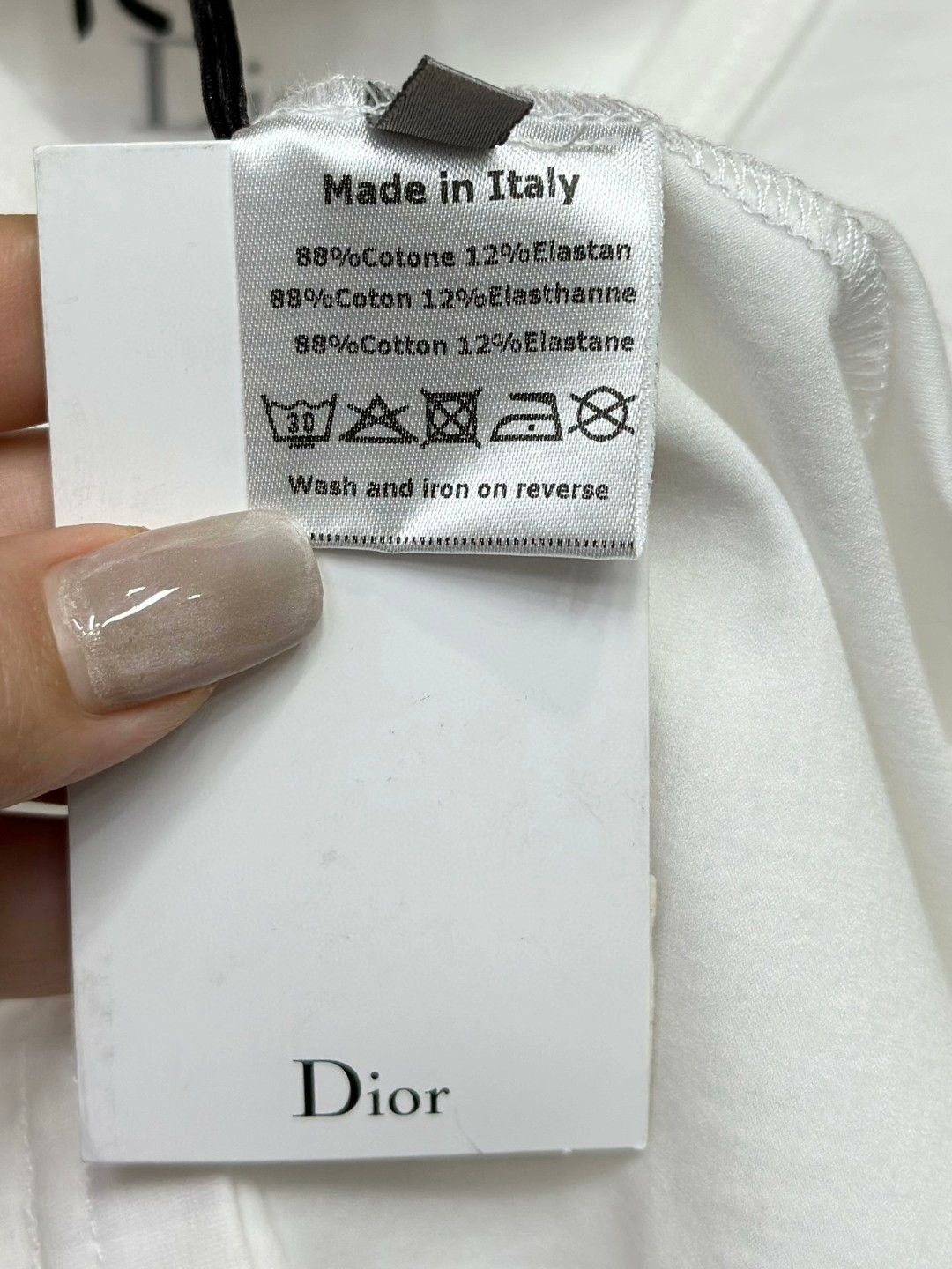 Dior DIOR White V-Neck Casual T-Shirt Size US M / EU 48-50 / 2 - 5 Thumbnail