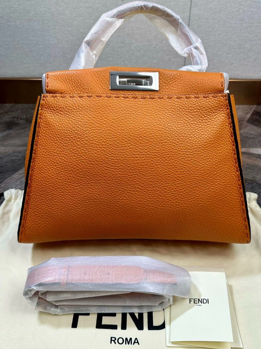 Fendi Fendi Peekaboo Medium Orange Size ONE SIZE - 2 Thumbnail