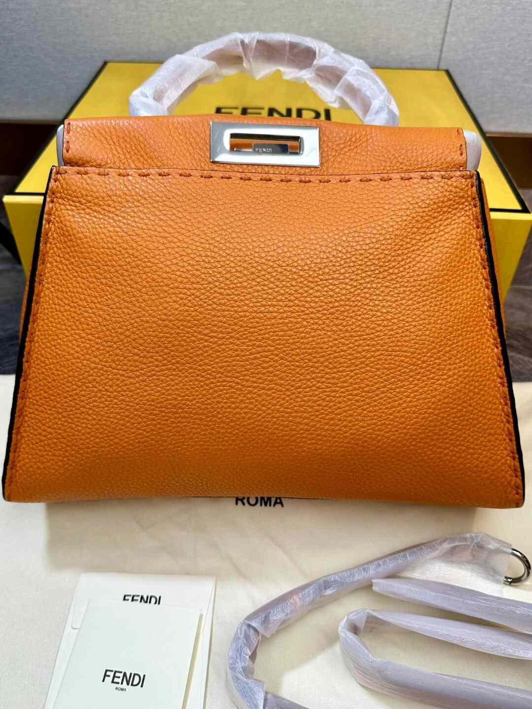 Fendi Fendi Peekaboo Medium Orange Size ONE SIZE - 5 Thumbnail