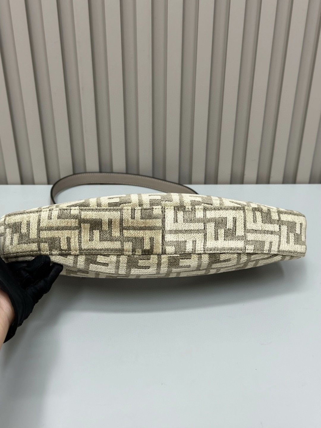 Fendi FENDI O'Lock Crescent Monogram Shoulder Bag Size ONE SIZE - 7 Thumbnail