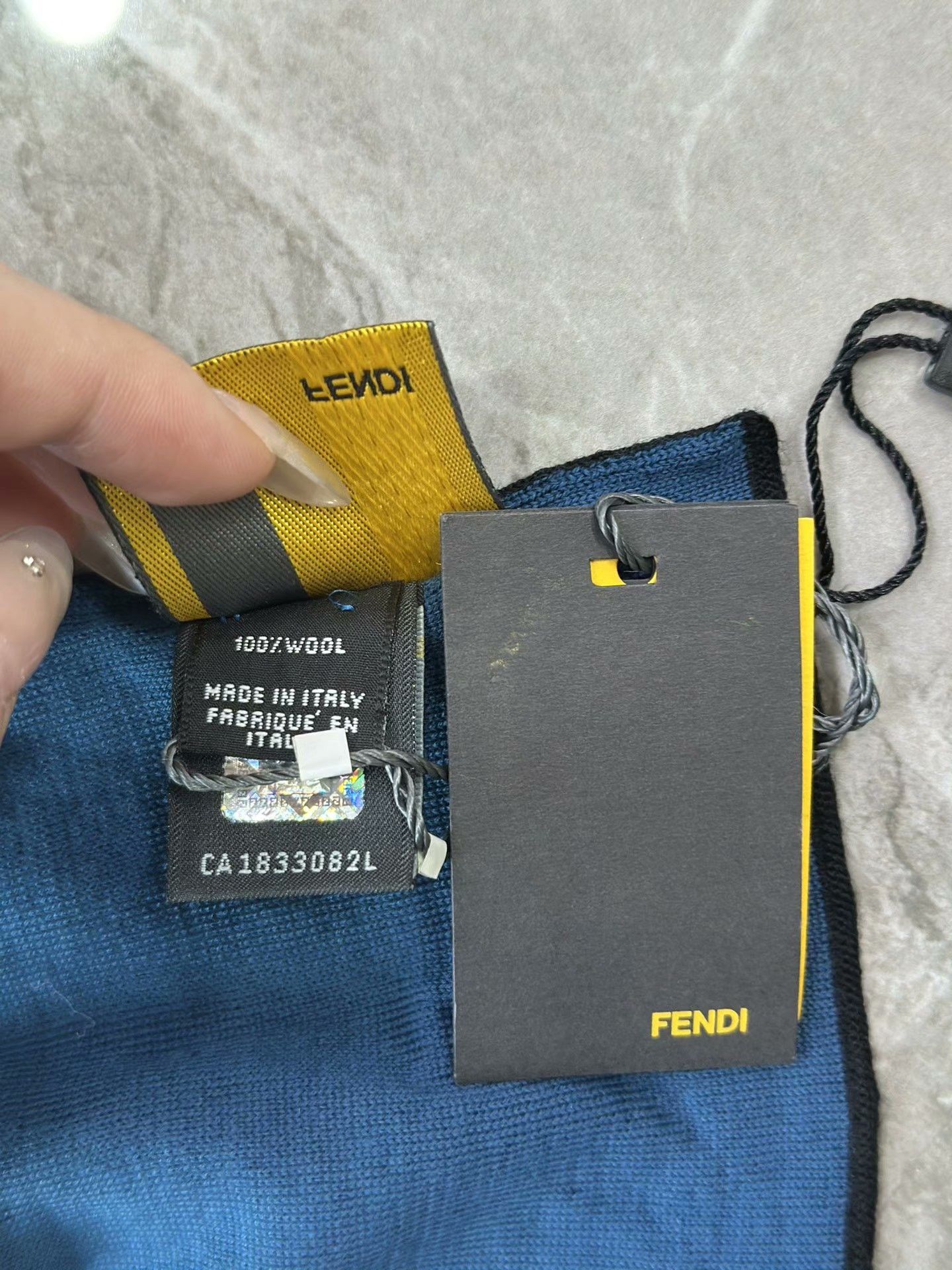 Fendi Fendi Blue Wool Casual Scarf Size ONE SIZE - 4 Thumbnail