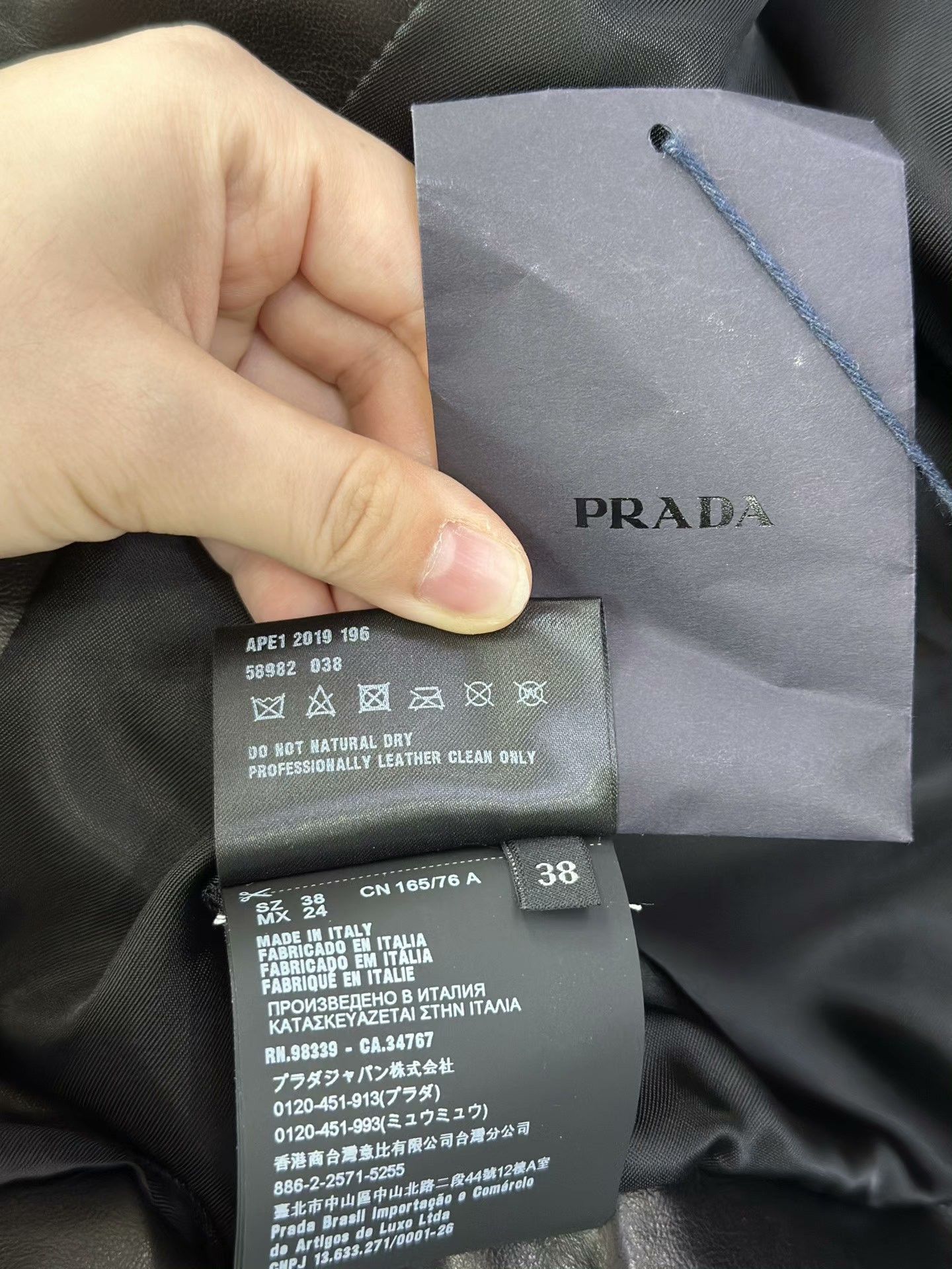 Prada Prada Black Lapel Sheepskin Leather Coat Size S / US 4 / IT 40 - 7 Thumbnail