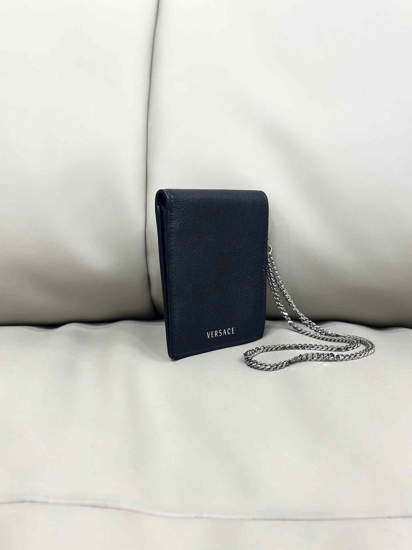 Versace Versace Black Chain Wallet Card Holder Size ONE SIZE - 3 Thumbnail