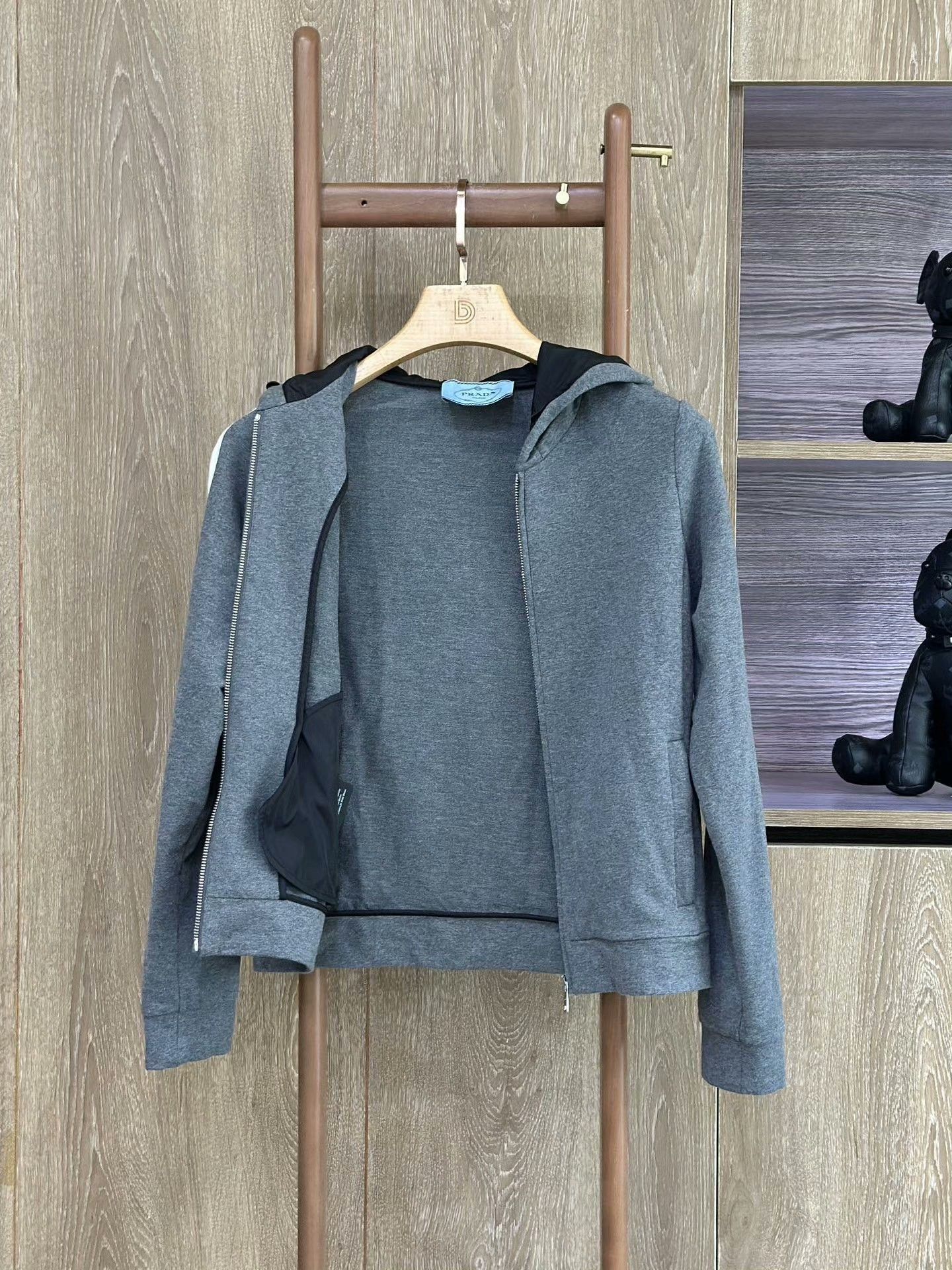 Prada Prada Gray Hooded Sweatshirt Jacket Size L / US 10 / IT 46 - 4 Thumbnail