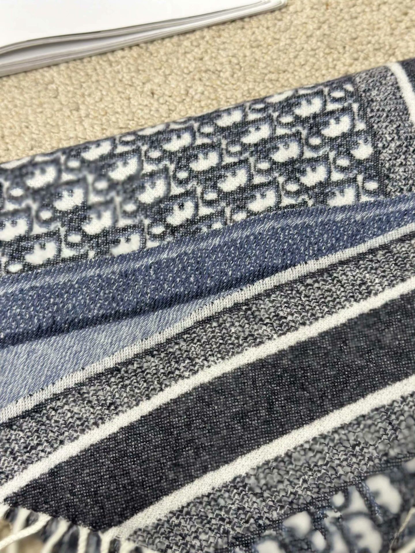 Dior DIOR Blue Triangle Fringe Cashmere Shawl Size ONE SIZE - 3 Thumbnail