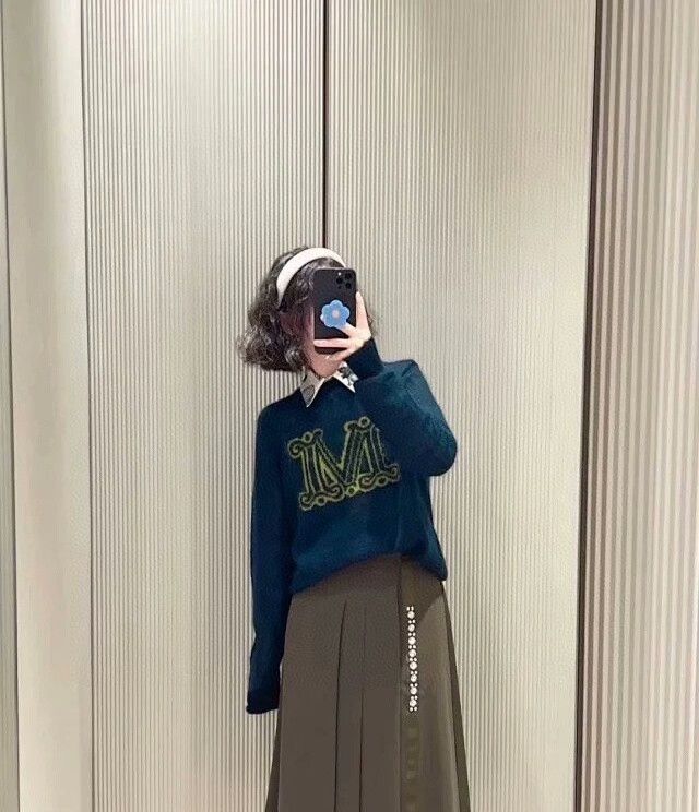 Max Mara MaxMara Chantal Logo Jacquard Round Neck Sweater Size XS / US 0-2 / IT 36-38 - 5 Thumbnail