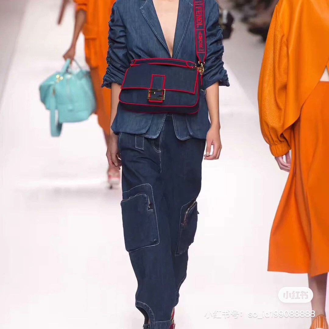 Fendi Fendi Runway Denim Baguette Bag Size ONE SIZE - 7 Thumbnail