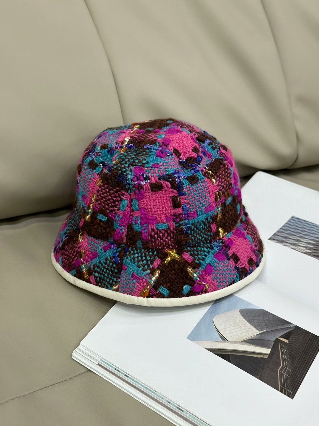 Gucci Gucci Colorful Tweed Bucket Hat Size ONE SIZE - 3 Thumbnail
