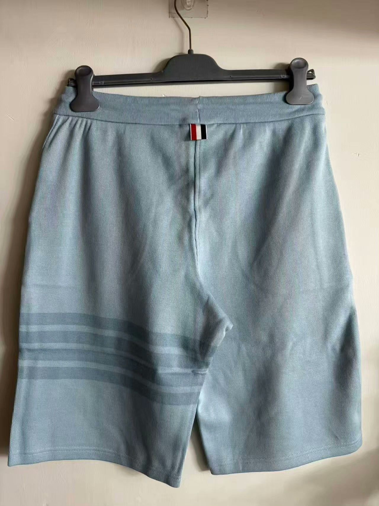 Thom Browne THOM BROWNE Unisex Shorts Size US 30 / EU 46 - 2 Thumbnail