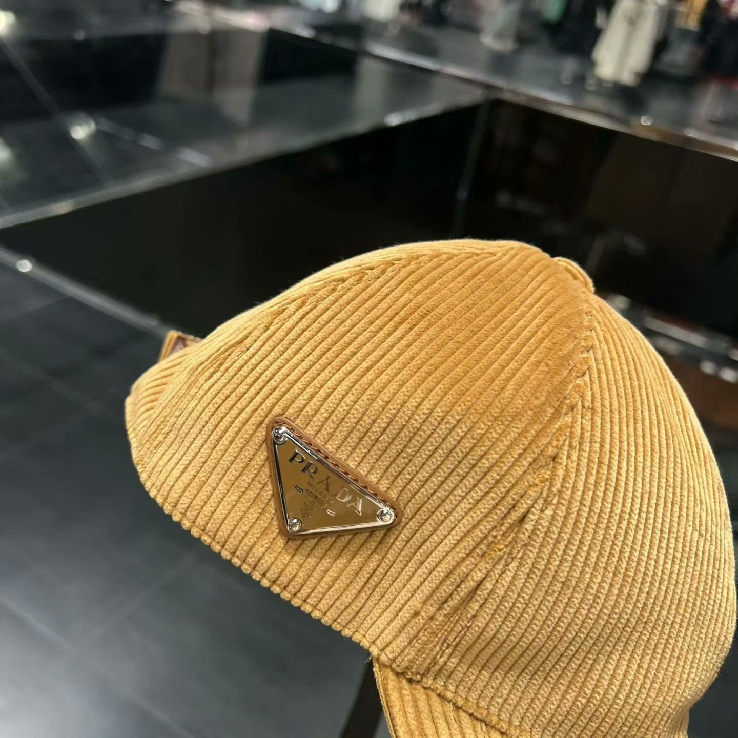 Prada Prada Yellow Corduroy Baseball Cap Size ONE SIZE - 4 Thumbnail