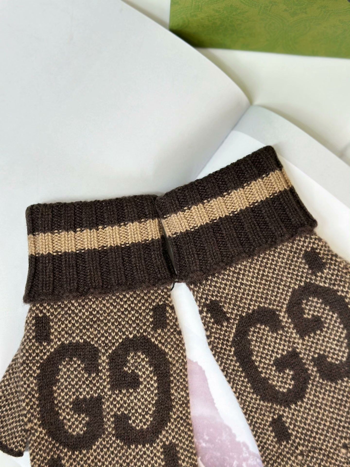 Gucci Gucci Brown Cashmere Fingerless Gloves Size ONE SIZE - 3 Thumbnail